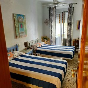 Habitación Económica con 2 Camas Individuales