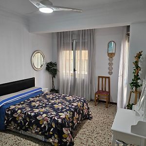 Habitación Grande con Cama King